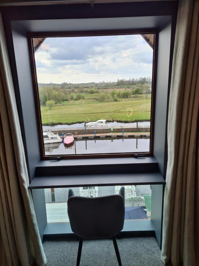 Carrick on Shannon Leitrim Marina Hotel מראה חיצוני תמונה